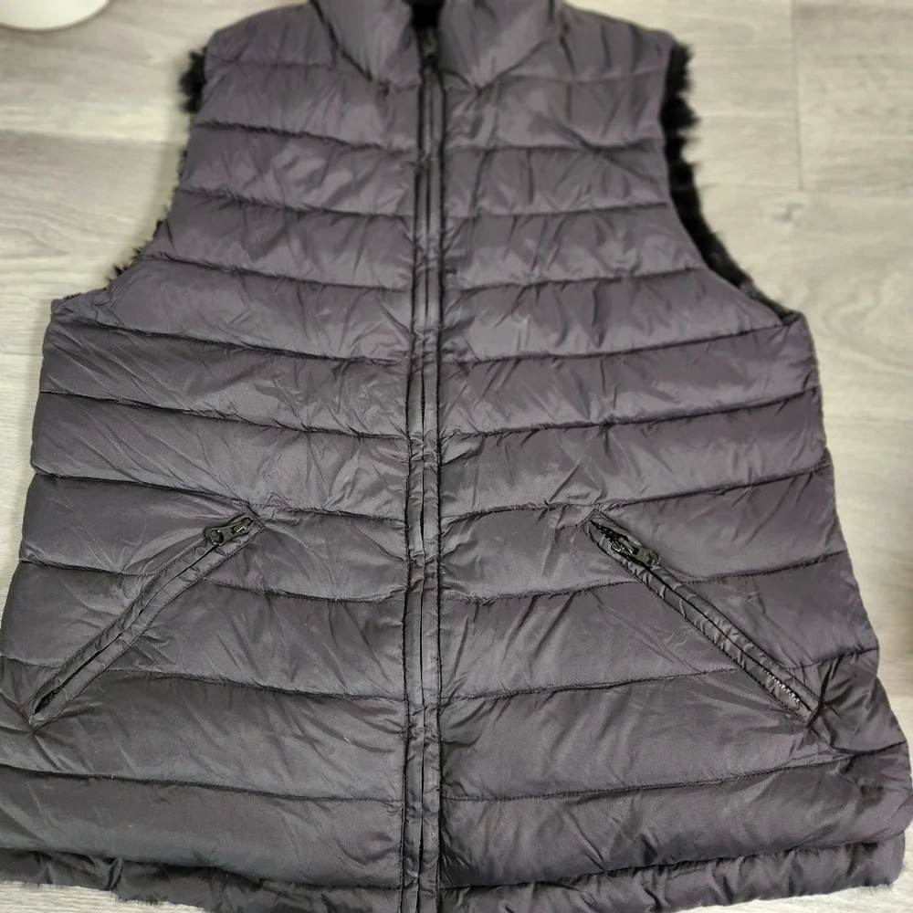 Athabasca Black Black Vest‎ S Reversible Rabbit Fur Full Zip Down Feather Soft - Picture 3 of 14